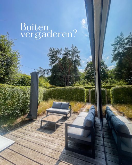 Een goede vergadering begint met de juiste mensen.
Een geweldige vergadering? Die begint ook met de juiste omgeving. 😉

Buiten vergaderen op het terras, of toch binnen in de airco? ☀️ Bij Concept55 beschik je over een privé-terras tijdens meetings. Zo hoef je niet te kiezen. 

#concept55 #keerbergen #vergaderzaal #vlaamsbrabant