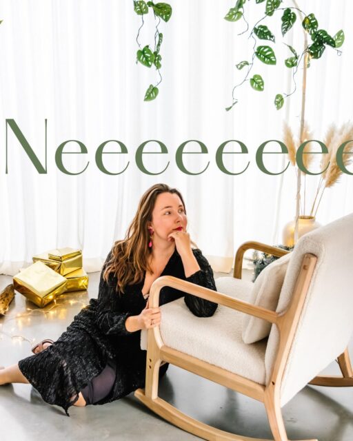 Is het al te vroeg om aan kerst te denken? 🎄Neeeeee. 😉

Vanaf november maken we bij Concept55 opnieuw plaats voor kerstmagie. ✨ Van sfeervolle kerstshoots tot professionele content voor jouw onderneming: onze locatie vormt het perfecte decor.📸 Op 14 en 15 november is Studiocreav aanwezig voor kerstshoots. 

Voor wie komt vergaderen: de boom staat op wieltjes, die kunnen we dus makkelijk wegrollen. 🙂 

Neem gerust contact op bij interesse: elien@concept55.be 

#kerstmis #kerstshoot #daglichtstudio #keerbergen #concept55